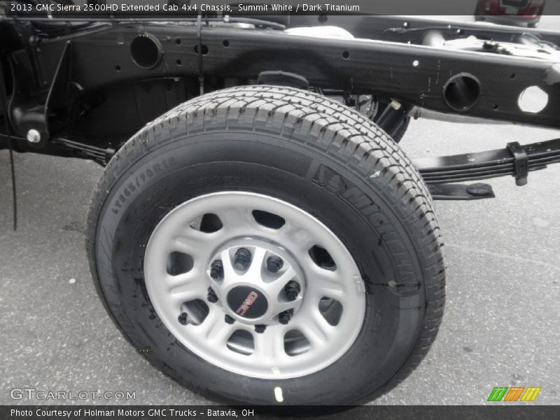Summit White / Dark Titanium 2013 GMC Sierra 2500HD Extended Cab 4x4 Chassis