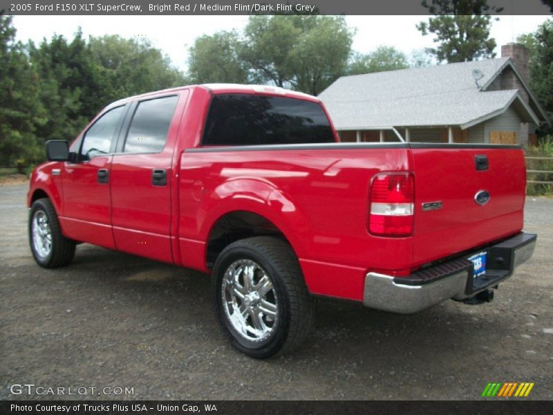 Bright Red / Medium Flint/Dark Flint Grey 2005 Ford F150 XLT SuperCrew