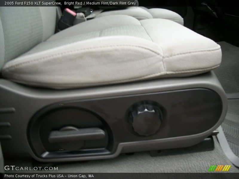 Bright Red / Medium Flint/Dark Flint Grey 2005 Ford F150 XLT SuperCrew