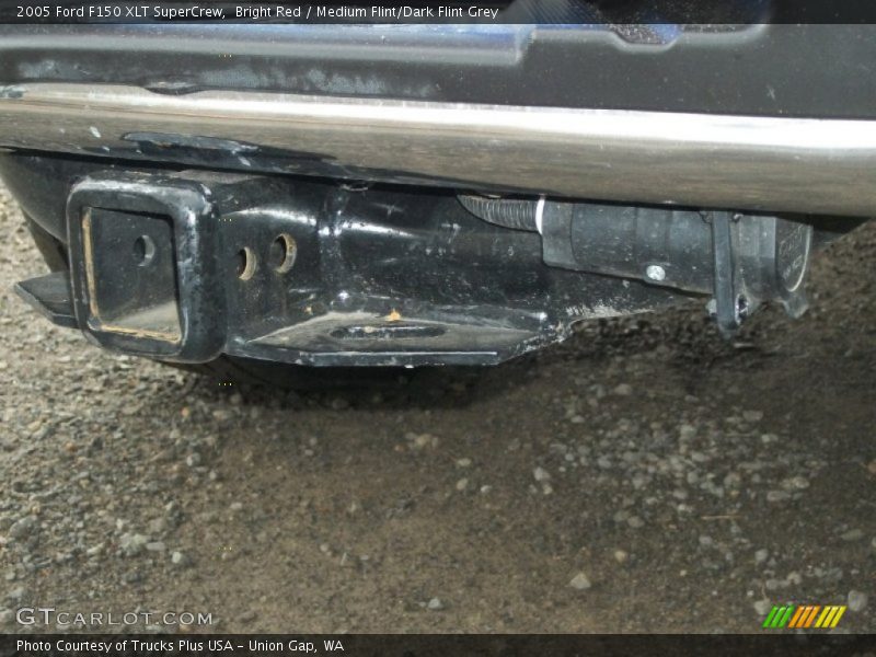 Bright Red / Medium Flint/Dark Flint Grey 2005 Ford F150 XLT SuperCrew