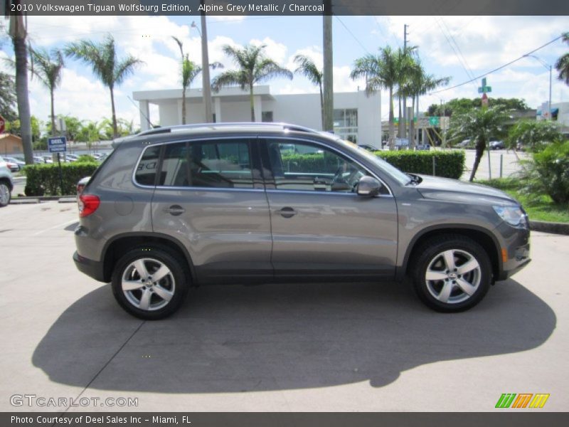 Alpine Grey Metallic / Charcoal 2010 Volkswagen Tiguan Wolfsburg Edition