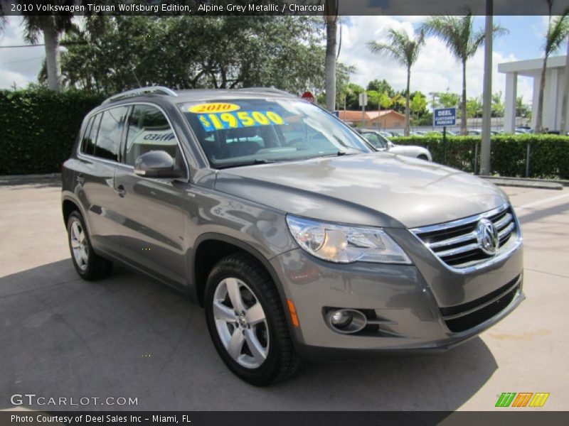 Alpine Grey Metallic / Charcoal 2010 Volkswagen Tiguan Wolfsburg Edition