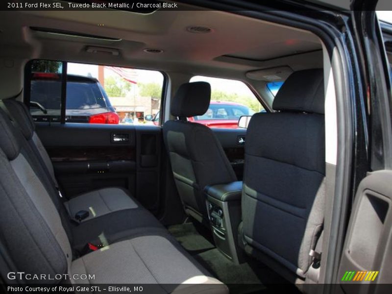 Tuxedo Black Metallic / Charcoal Black 2011 Ford Flex SEL