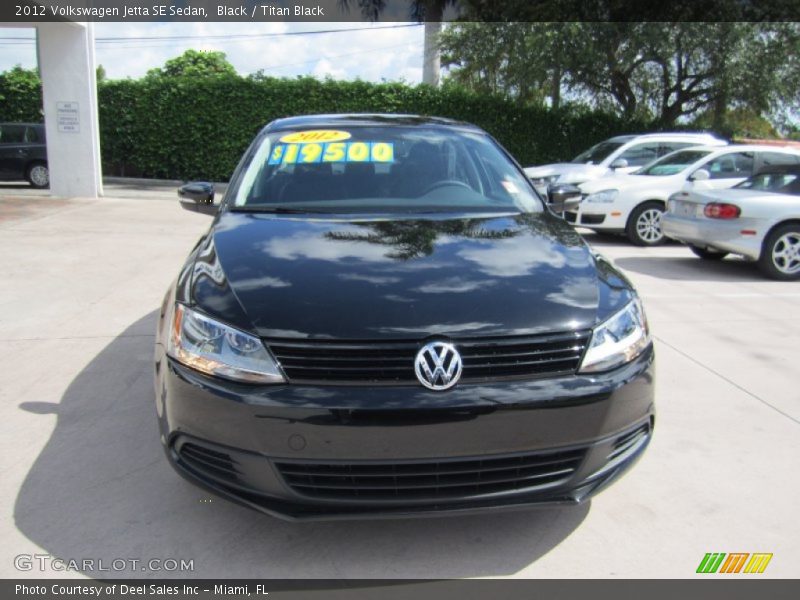 Black / Titan Black 2012 Volkswagen Jetta SE Sedan