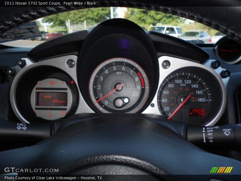 Pearl White / Black 2011 Nissan 370Z Sport Coupe