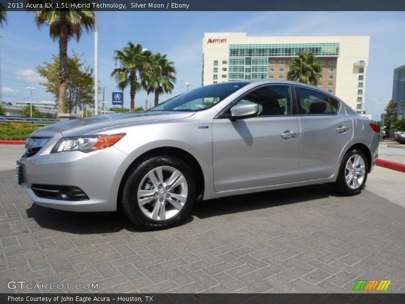 Front 3/4 View of 2013 ILX 1.5L Hybrid Technology