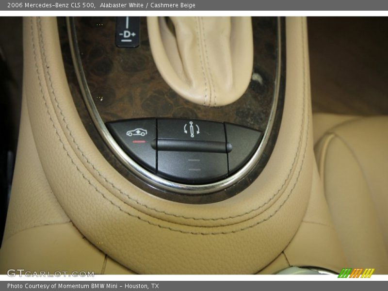 Alabaster White / Cashmere Beige 2006 Mercedes-Benz CLS 500