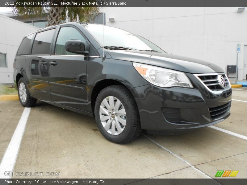Nocturne Black Metallic / Sierra Sand 2012 Volkswagen Routan SEL