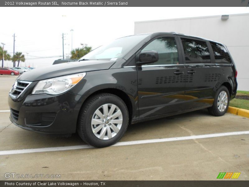 Nocturne Black Metallic / Sierra Sand 2012 Volkswagen Routan SEL
