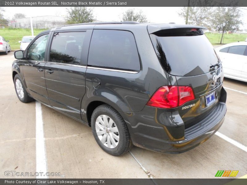 Nocturne Black Metallic / Sierra Sand 2012 Volkswagen Routan SEL