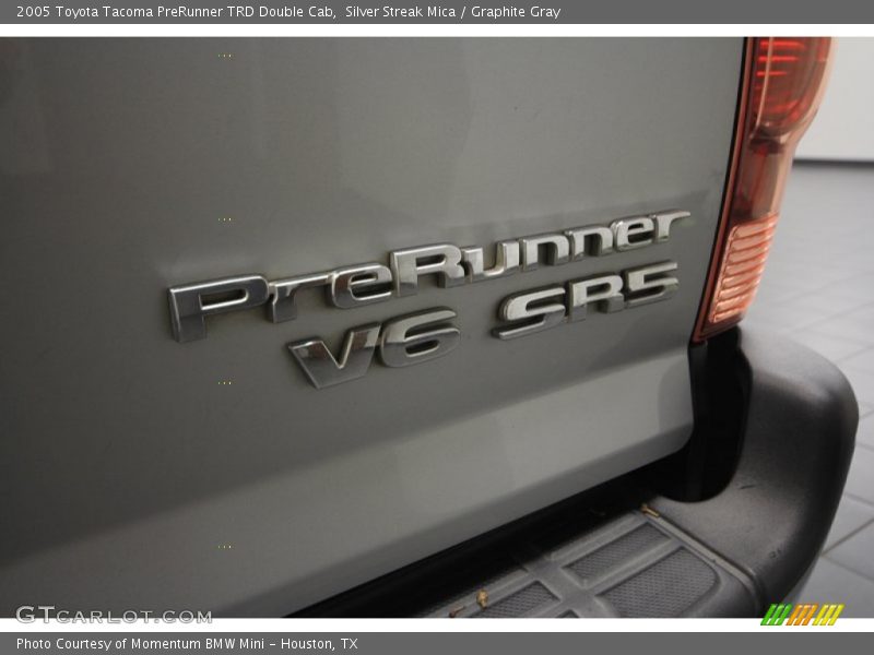 Silver Streak Mica / Graphite Gray 2005 Toyota Tacoma PreRunner TRD Double Cab