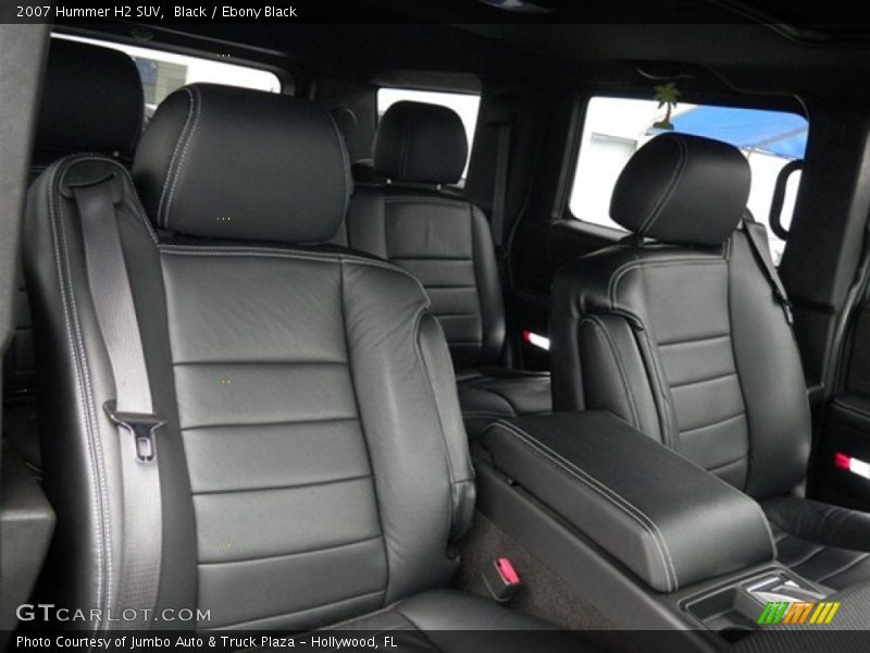 Front Seat of 2007 H2 SUV