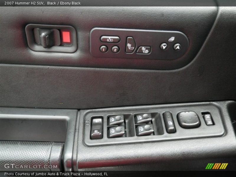 Controls of 2007 H2 SUV