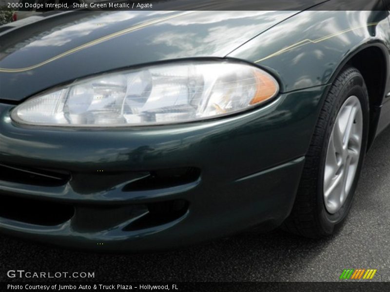 Shale Green Metallic / Agate 2000 Dodge Intrepid