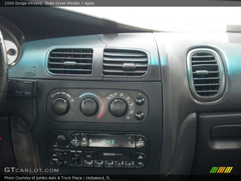 Shale Green Metallic / Agate 2000 Dodge Intrepid