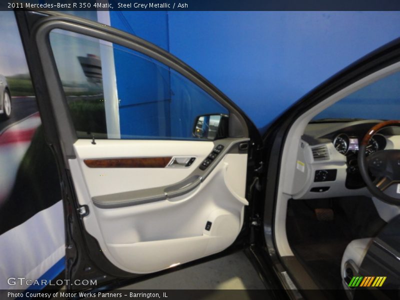 Steel Grey Metallic / Ash 2011 Mercedes-Benz R 350 4Matic