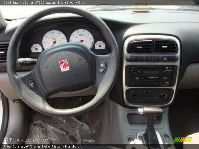 Bright Silver / Gray 2003 Saturn L Series LW200 Wagon