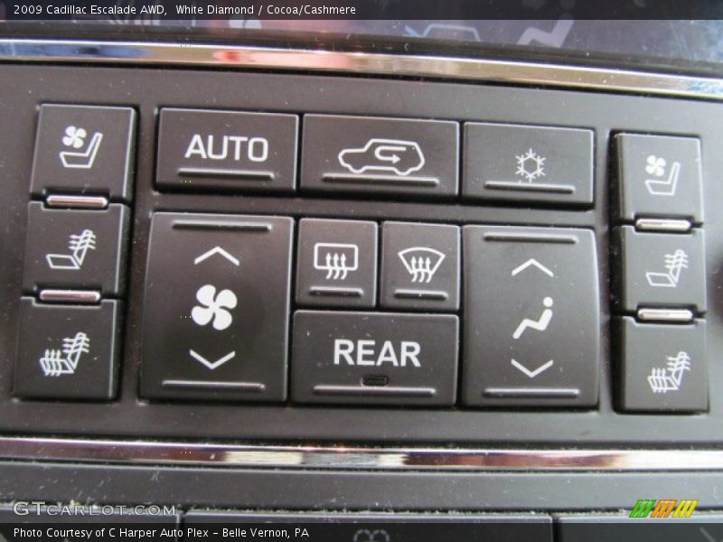 Controls of 2009 Escalade AWD
