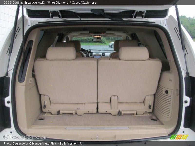  2009 Escalade AWD Trunk