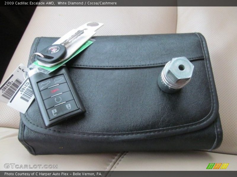 Keys of 2009 Escalade AWD