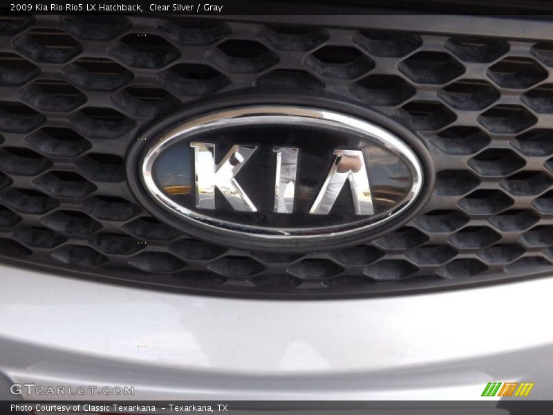 Clear Silver / Gray 2009 Kia Rio Rio5 LX Hatchback