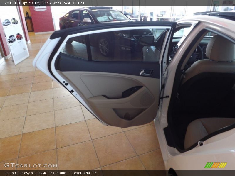 Snow White Pearl / Beige 2013 Kia Optima EX
