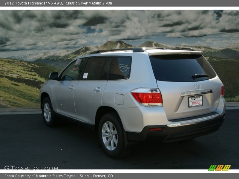Classic Silver Metallic / Ash 2012 Toyota Highlander V6 4WD