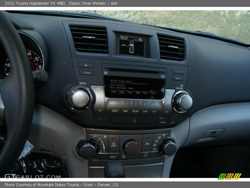 Classic Silver Metallic / Ash 2012 Toyota Highlander V6 4WD