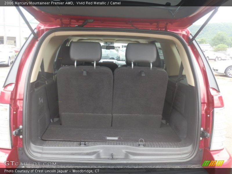Vivid Red Metallic / Camel 2006 Mercury Mountaineer Premier AWD