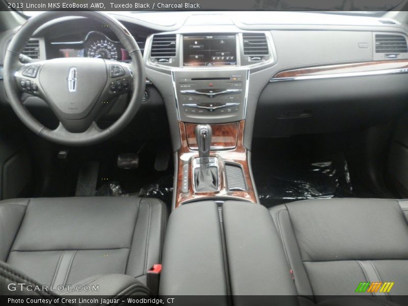 Dashboard of 2013 MKS EcoBoost AWD