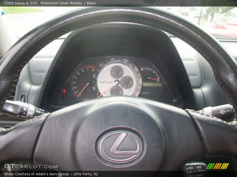 Millennium Silver Metallic / Black 2002 Lexus IS 300