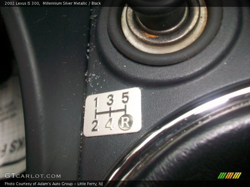 Millennium Silver Metallic / Black 2002 Lexus IS 300