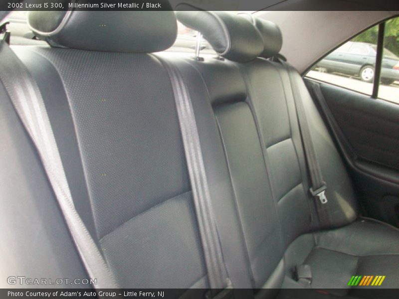 Millennium Silver Metallic / Black 2002 Lexus IS 300