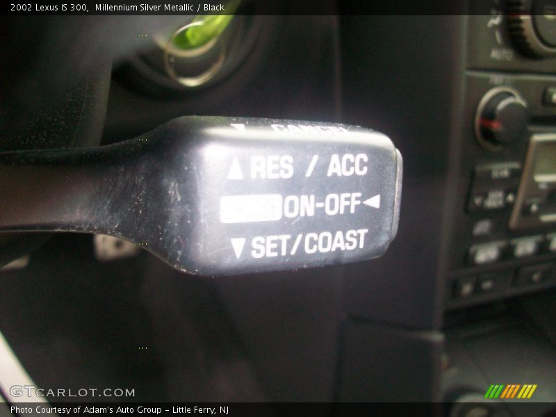 Millennium Silver Metallic / Black 2002 Lexus IS 300