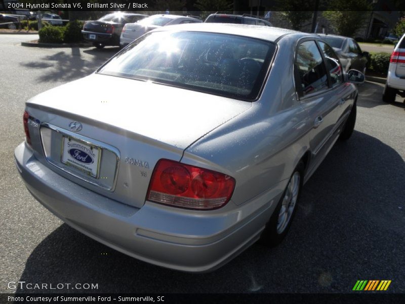 Brilliant Silver / Black 2004 Hyundai Sonata V6