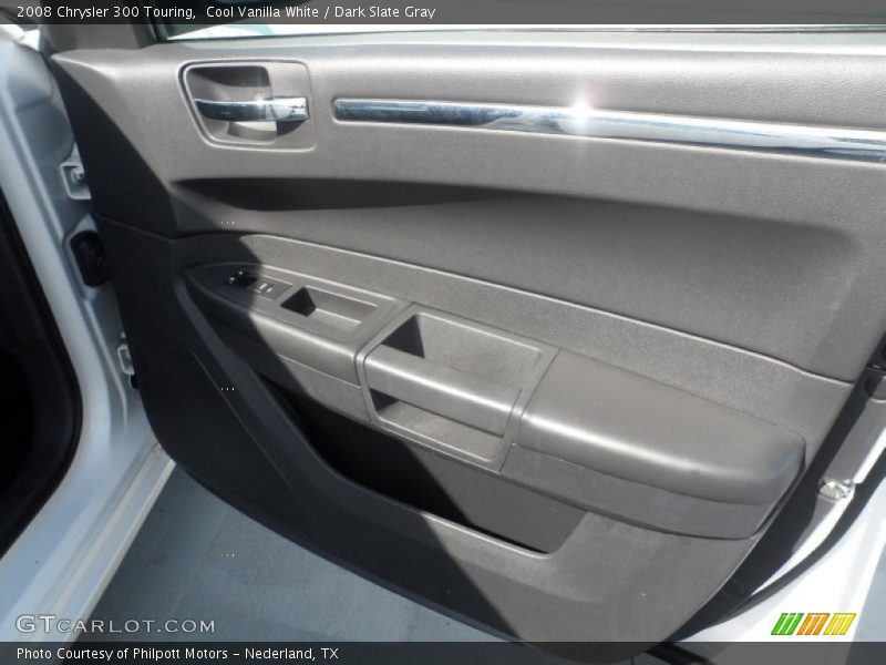Cool Vanilla White / Dark Slate Gray 2008 Chrysler 300 Touring