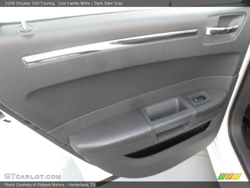 Cool Vanilla White / Dark Slate Gray 2008 Chrysler 300 Touring
