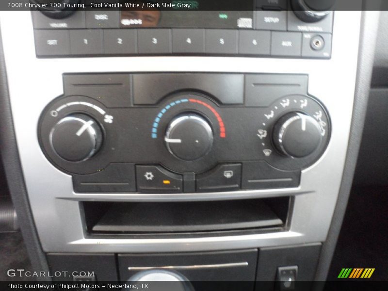 Cool Vanilla White / Dark Slate Gray 2008 Chrysler 300 Touring