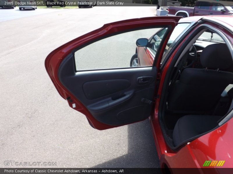 Blaze Red Crystal Pearlcoat / Dark Slate Gray 2005 Dodge Neon SXT