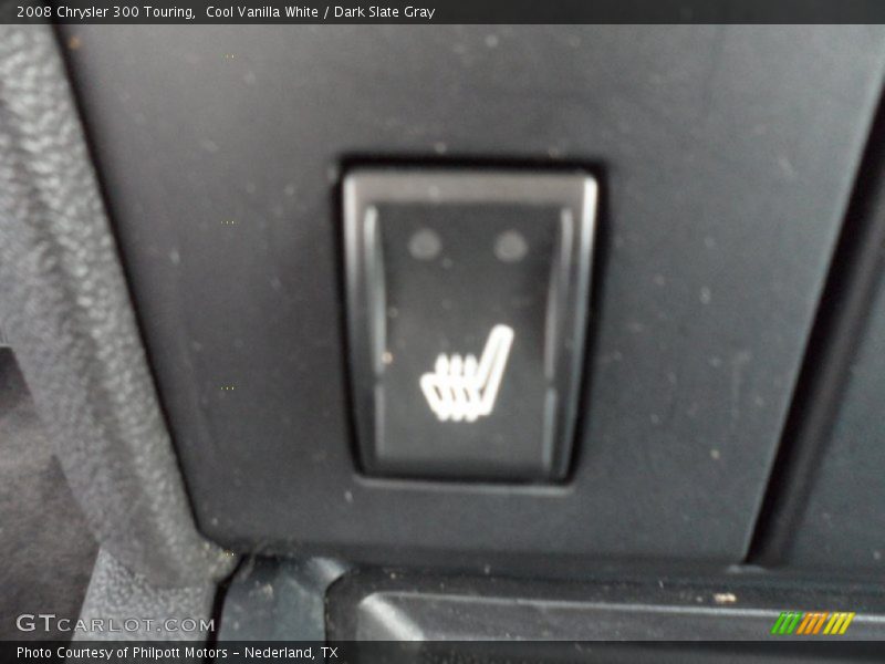 Cool Vanilla White / Dark Slate Gray 2008 Chrysler 300 Touring