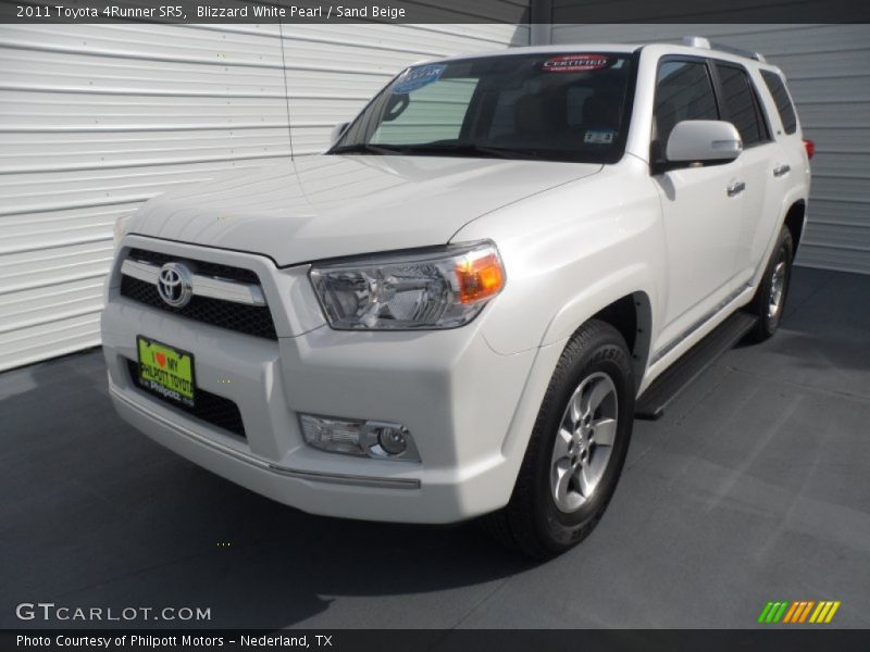 Blizzard White Pearl / Sand Beige 2011 Toyota 4Runner SR5