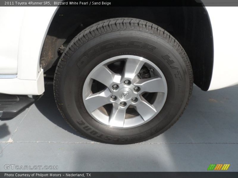 Blizzard White Pearl / Sand Beige 2011 Toyota 4Runner SR5