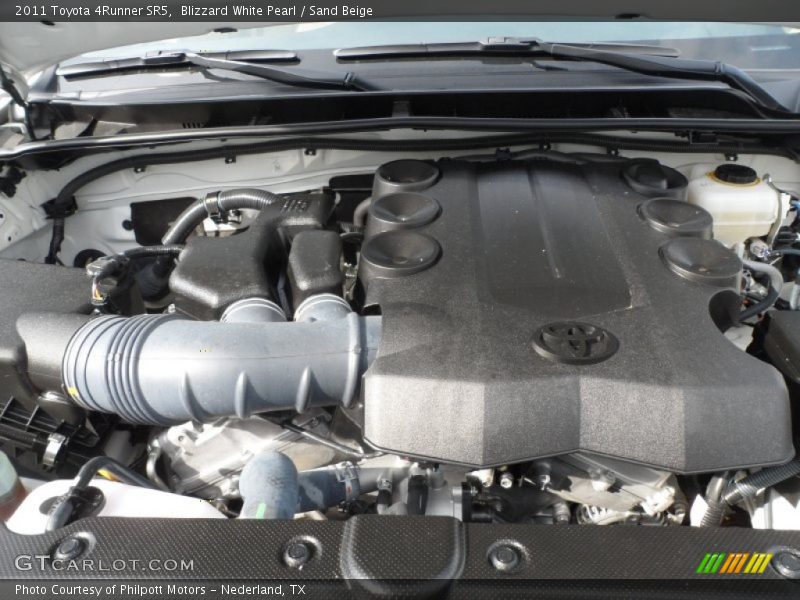 Blizzard White Pearl / Sand Beige 2011 Toyota 4Runner SR5