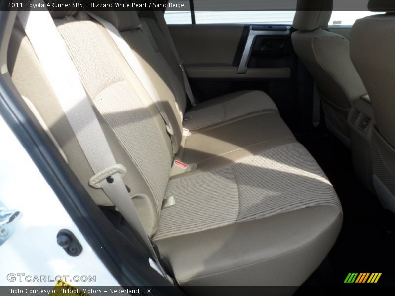 Blizzard White Pearl / Sand Beige 2011 Toyota 4Runner SR5