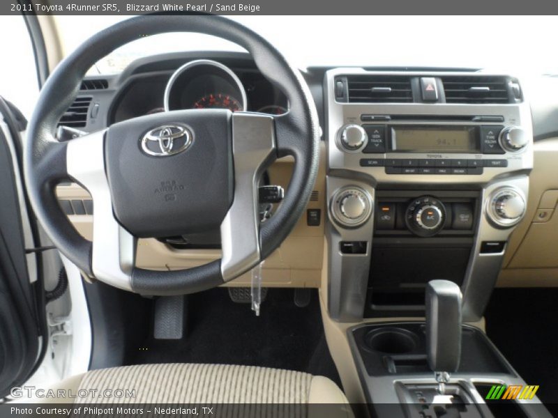 Blizzard White Pearl / Sand Beige 2011 Toyota 4Runner SR5