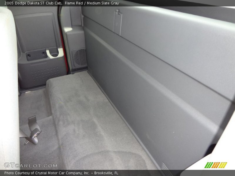 Flame Red / Medium Slate Gray 2005 Dodge Dakota ST Club Cab