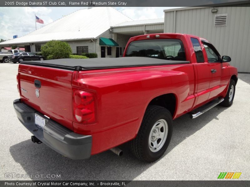 Flame Red / Medium Slate Gray 2005 Dodge Dakota ST Club Cab