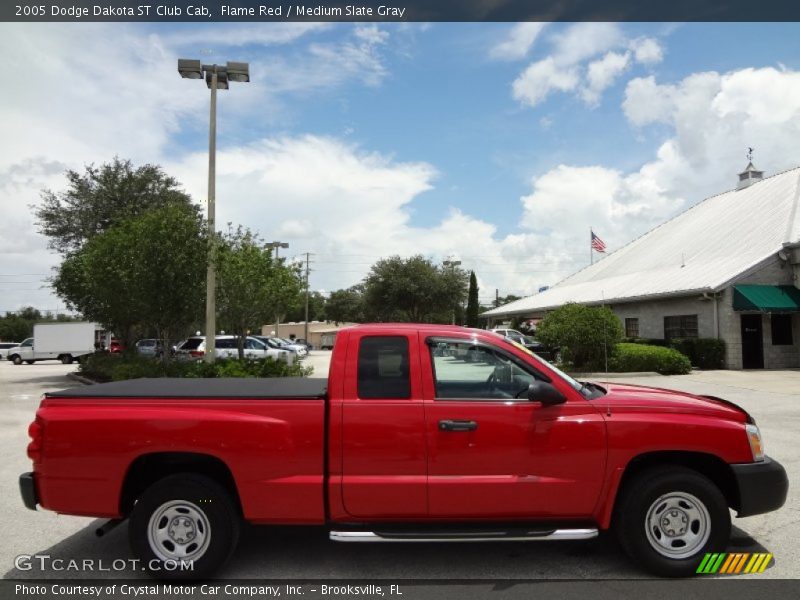 Flame Red / Medium Slate Gray 2005 Dodge Dakota ST Club Cab
