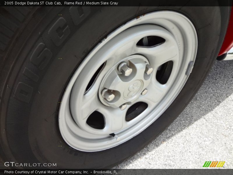Flame Red / Medium Slate Gray 2005 Dodge Dakota ST Club Cab