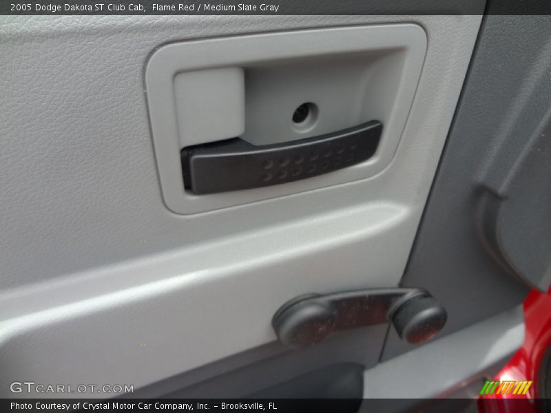 Flame Red / Medium Slate Gray 2005 Dodge Dakota ST Club Cab